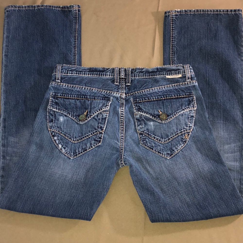 J&Company born in California women’s Jeans size 28